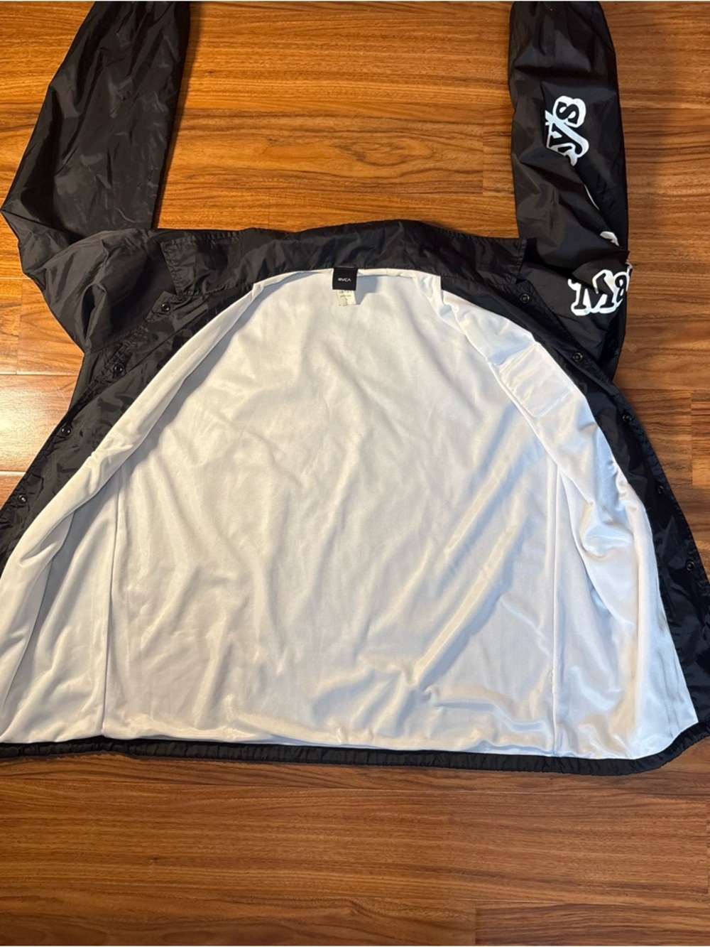RVCA Rare Matty’s Patty’s Coach Jacket Black Size L Streetwear - Picture 10 of 10